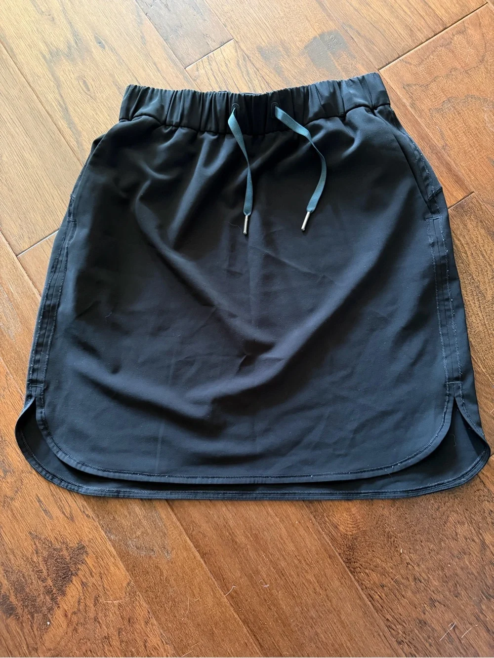 lululemon athletica Black Drawstring Active Mini Skirt